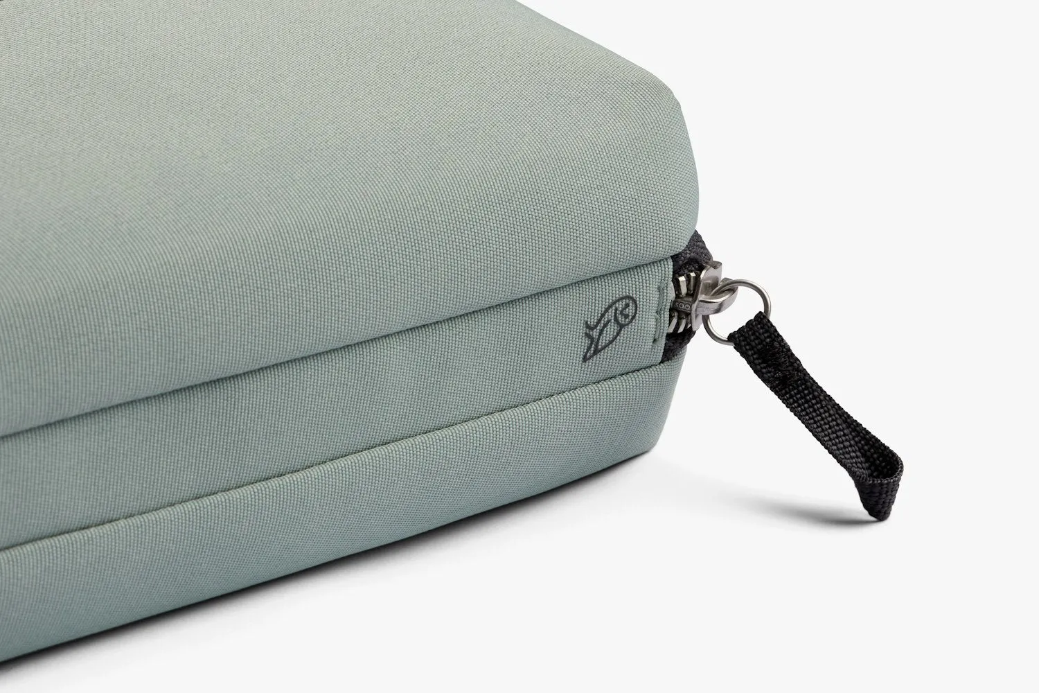 Bellroy Tech Kit Eucalyptus