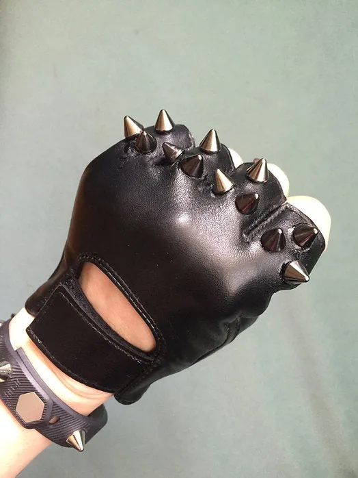 Black Leather Gloves w 3 Gun Metal Spikes
