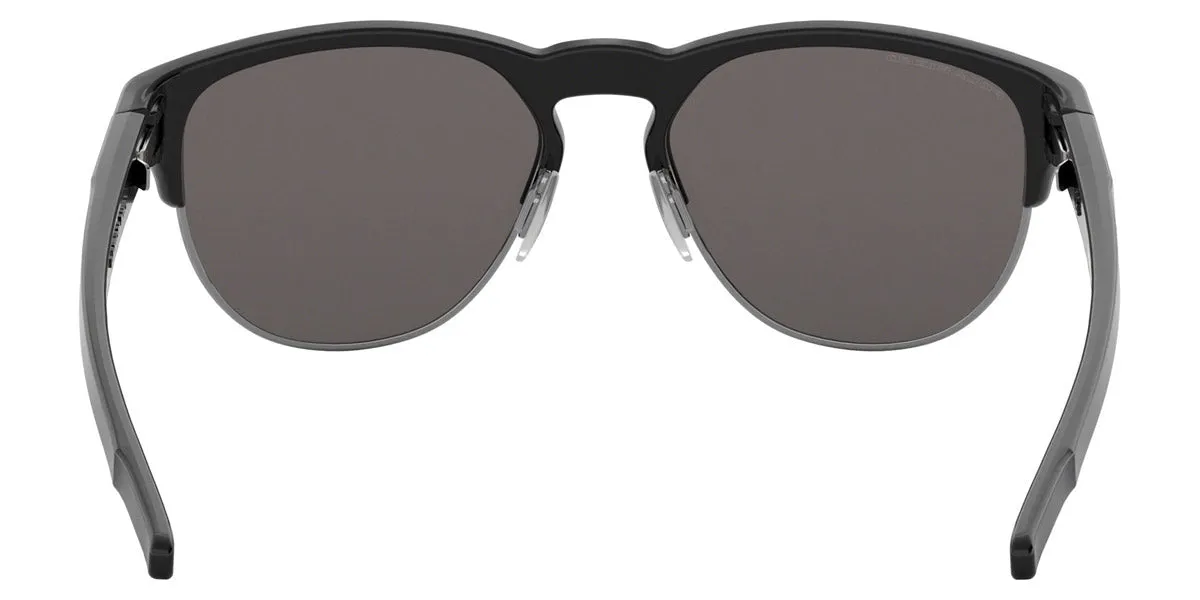 Oakley® OO9394