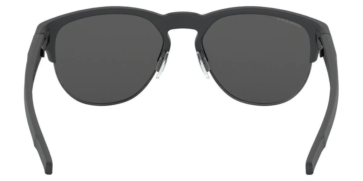 Oakley® OO9394