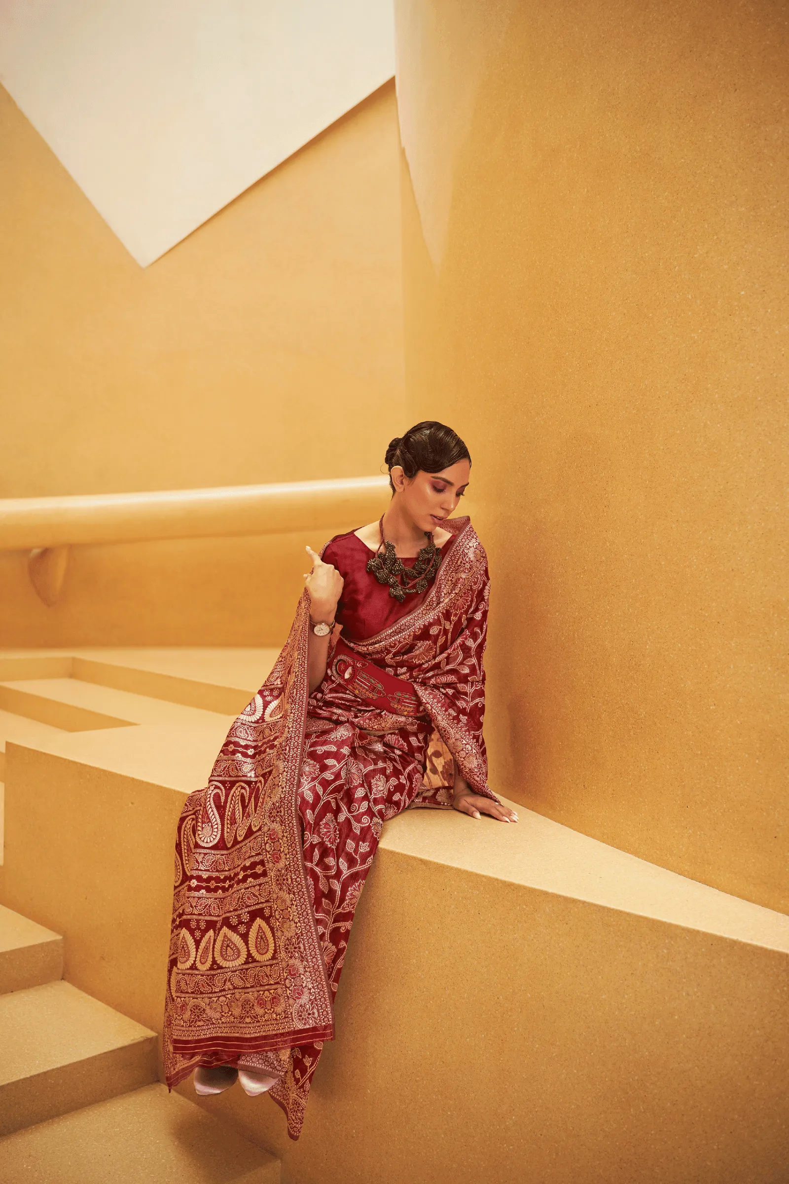Ready to Wear Lucknawi Weaving Silk Saree
