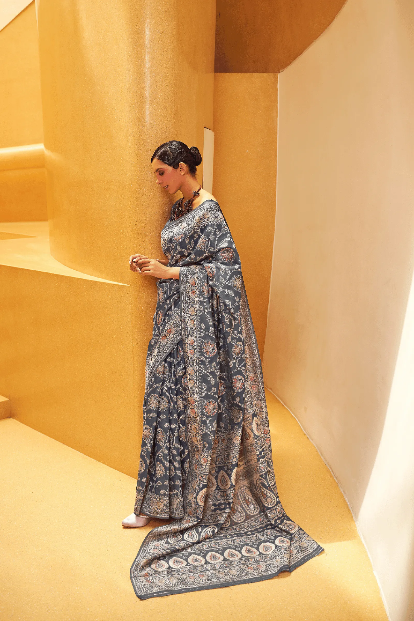 Ready to Wear Lucknawi Weaving Silk Saree