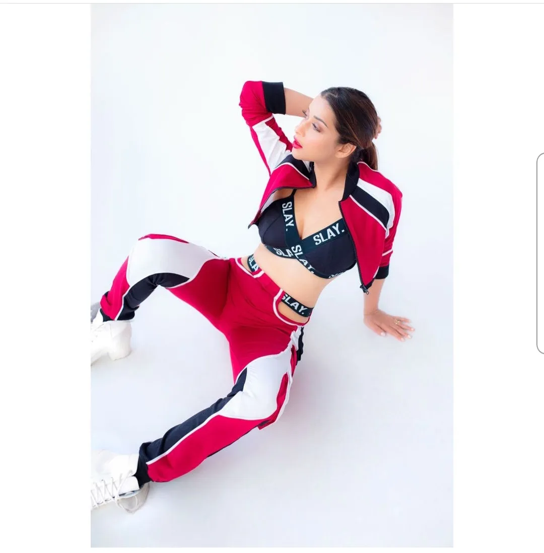 SLAY. Women's Activewear Tracksuit Red Colorblock Crop Jacket & High waist Cargo Pants Co-ord set